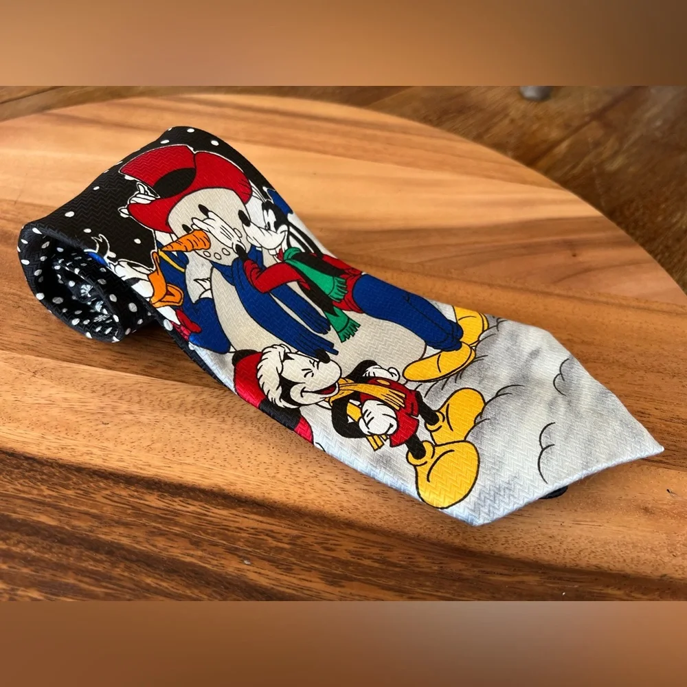 Vintage Disney Mickey Unlimited Christmas Mickey Mouse Donald Goofy Snowman Tie
